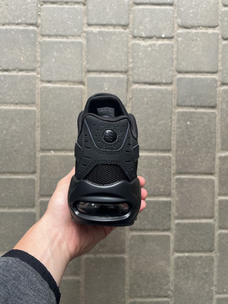 Кросівки чоловічі Nike