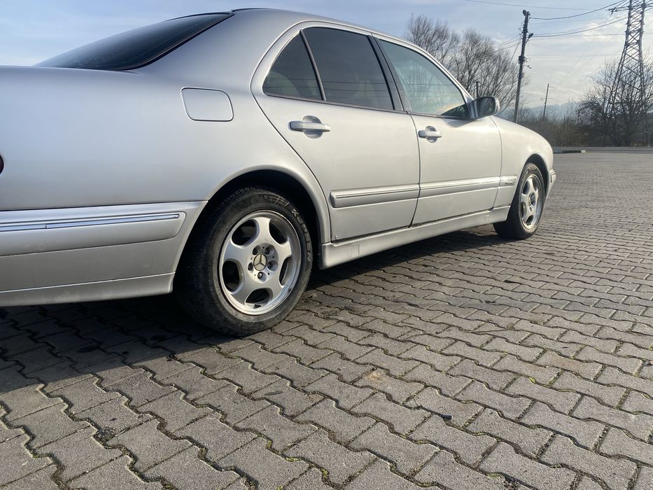 Mercedes W210  2.2 cdi