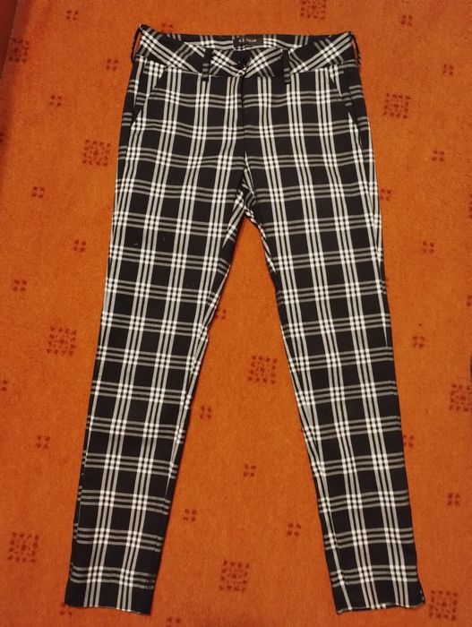 Spodnie damskie r. 36