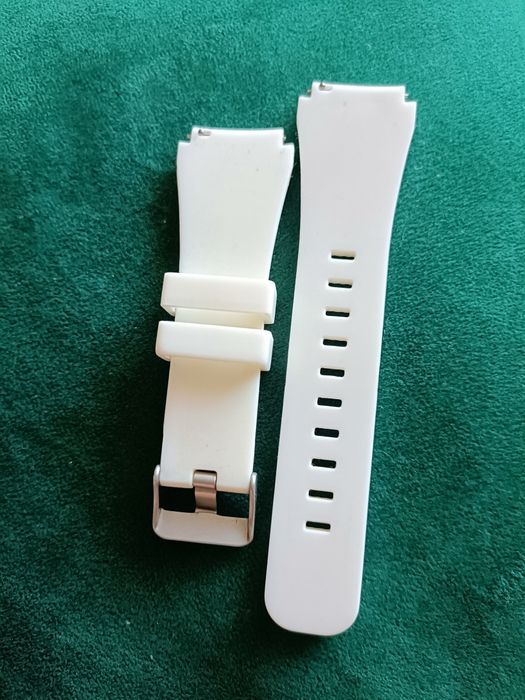 Biały silikonowy pasek do zegarka 22 mm  uniwersalny