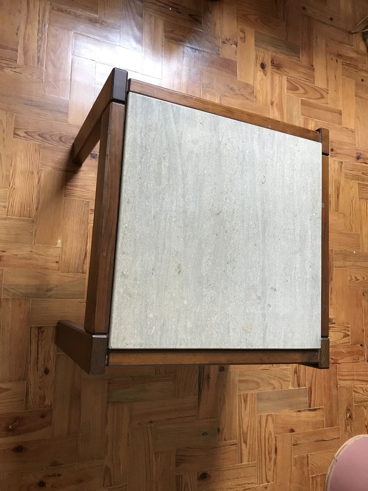 Mesa de Centro (Coffee Table)