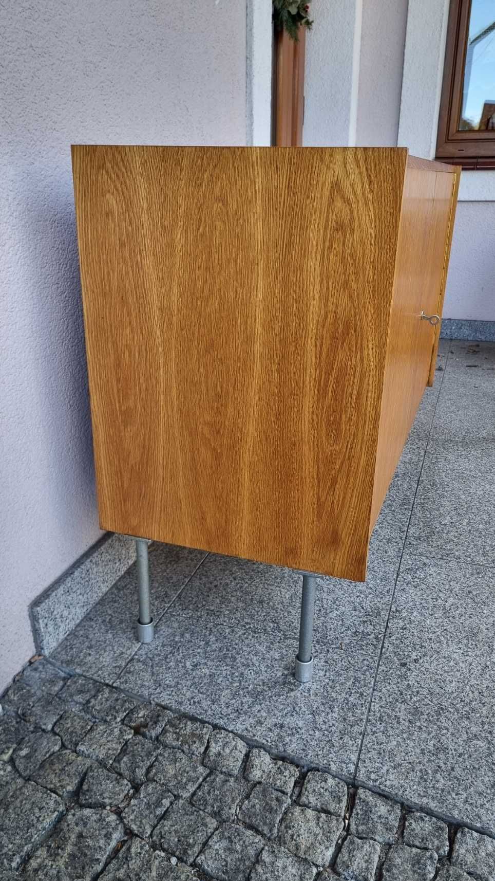 Komoda Design PRL U-450 Jiroutek lata 60 Czechosłowacja pod umywalkę