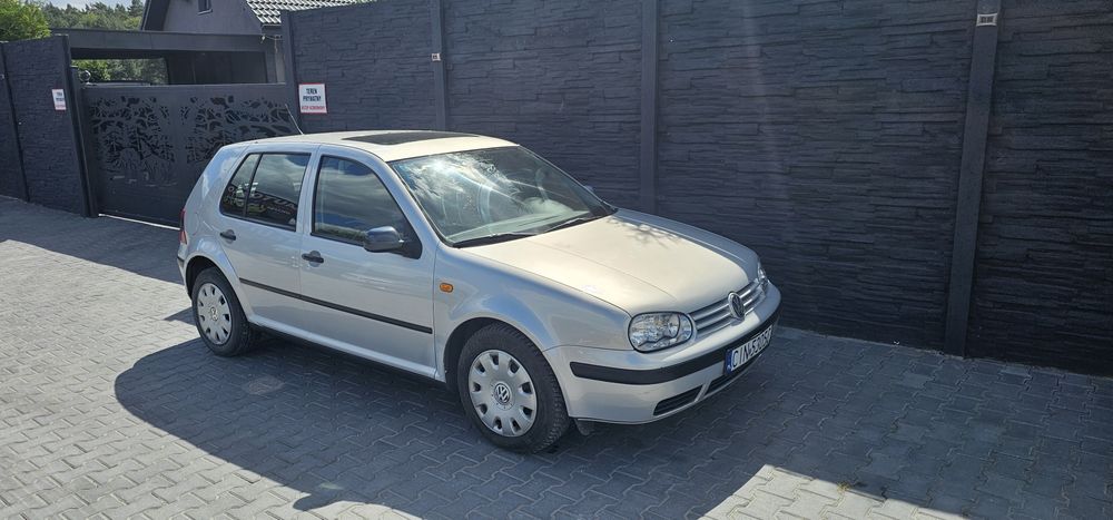Vw Golf 4 1.4 Benzyna/ Hak holowniczy