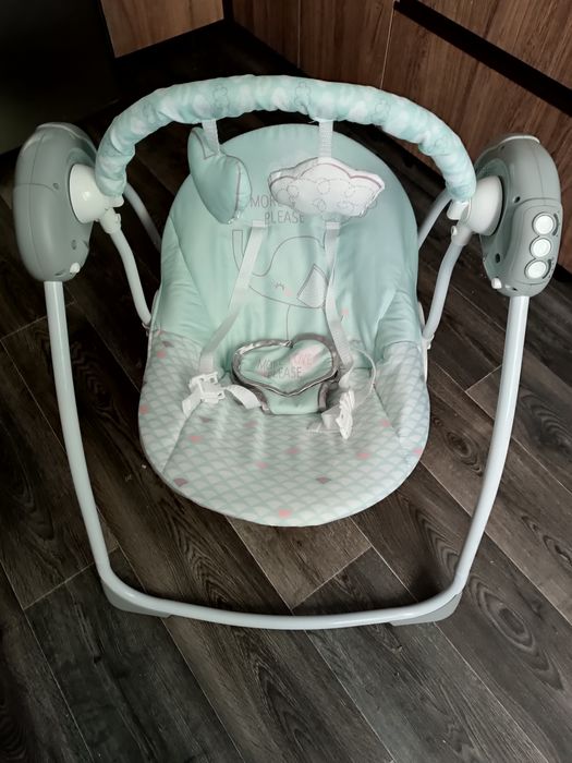 Шезлонг, заколисуючий центр, качеля, гойдалка, качалка, укачивающий