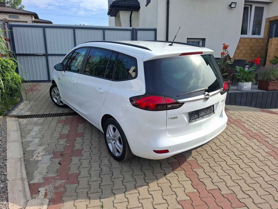 Opel Zafira 1.4 Benzyna 140KM_Serwis ASO_Bezwypadek_Zadbany