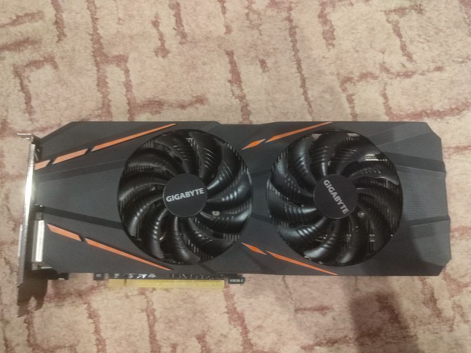 Компьютер цілий 9000 грн