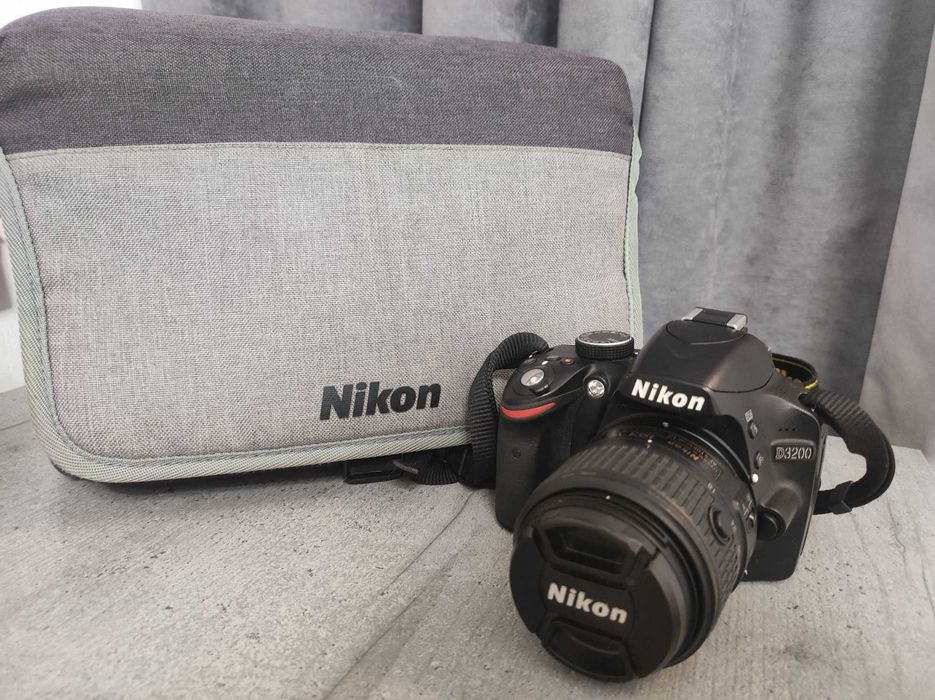 Фотоапарат Nikon D3200 18-55 VR Kit + сумка