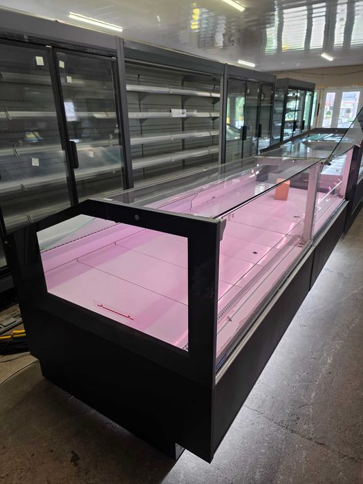 Вітрини UBC  вітрина холодильна Підйомне фронтальне скло викладка 95см