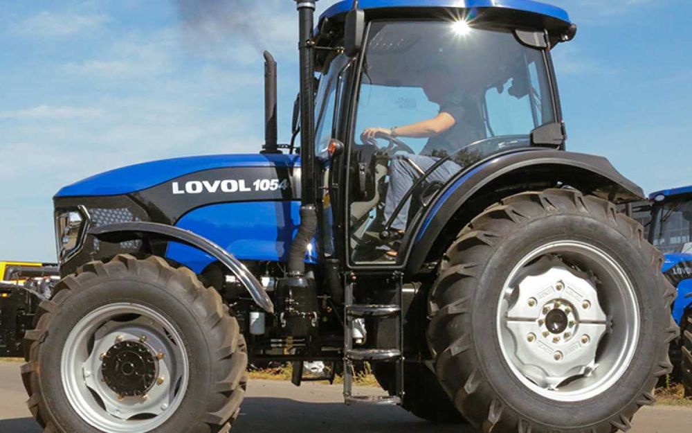 Трактор Lovol 1054 або інша модель від офіційного дилера
