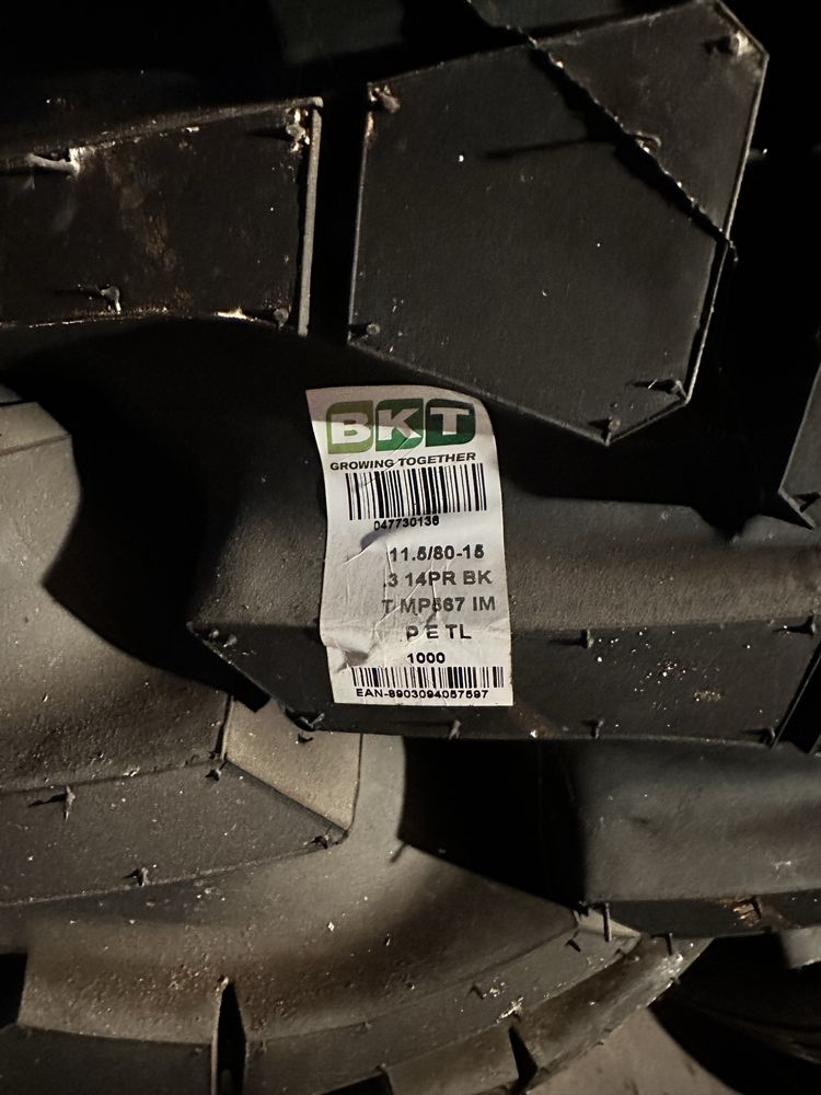 Pneus BKT 11.5/80-15 novos