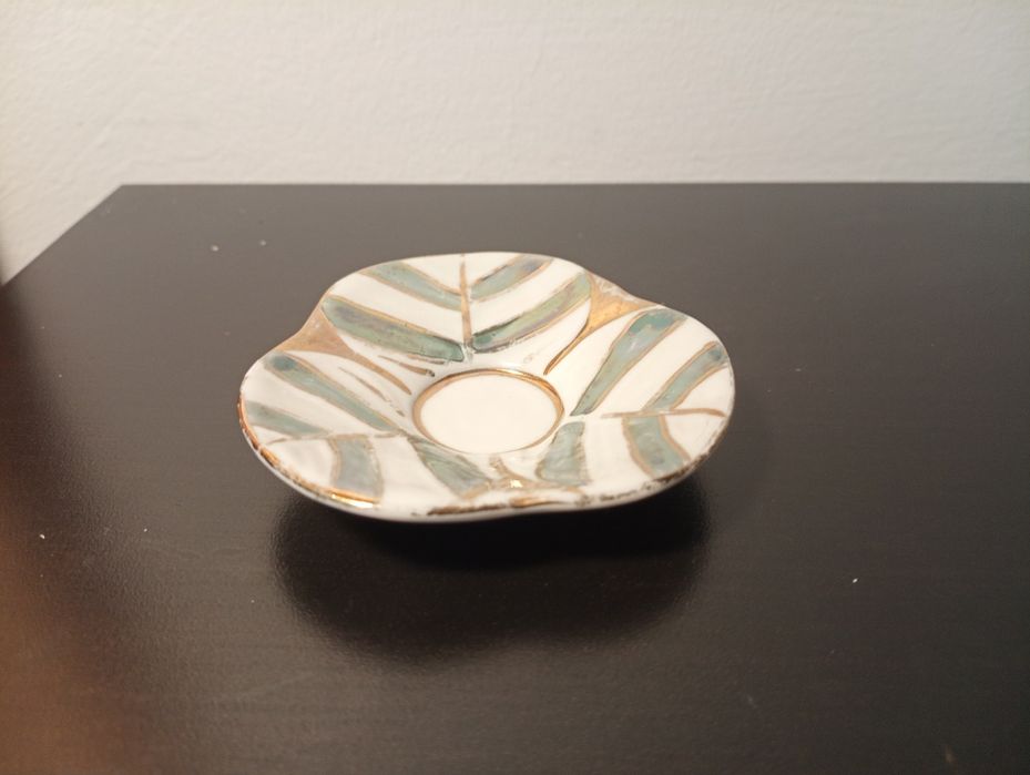 2 Pequenos pratos de porcelana decorativa vintage Portugal como novos!