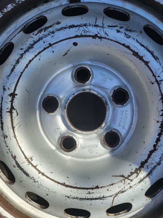 Диск с резиной 215/70/r15C