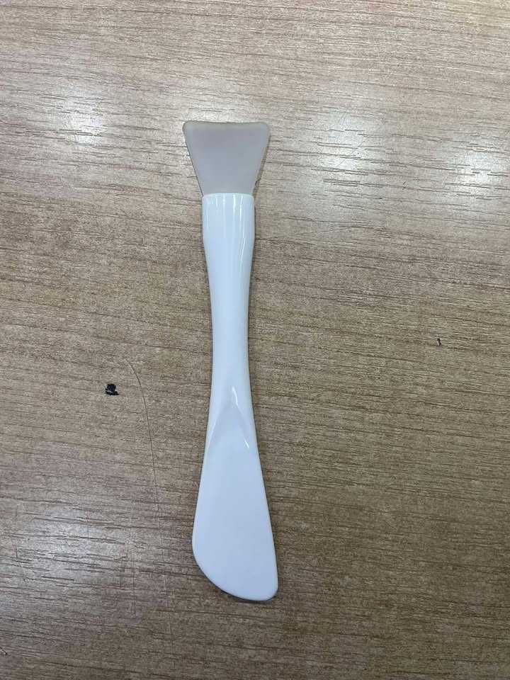 Pędzel gumowy do maseczki makijażu