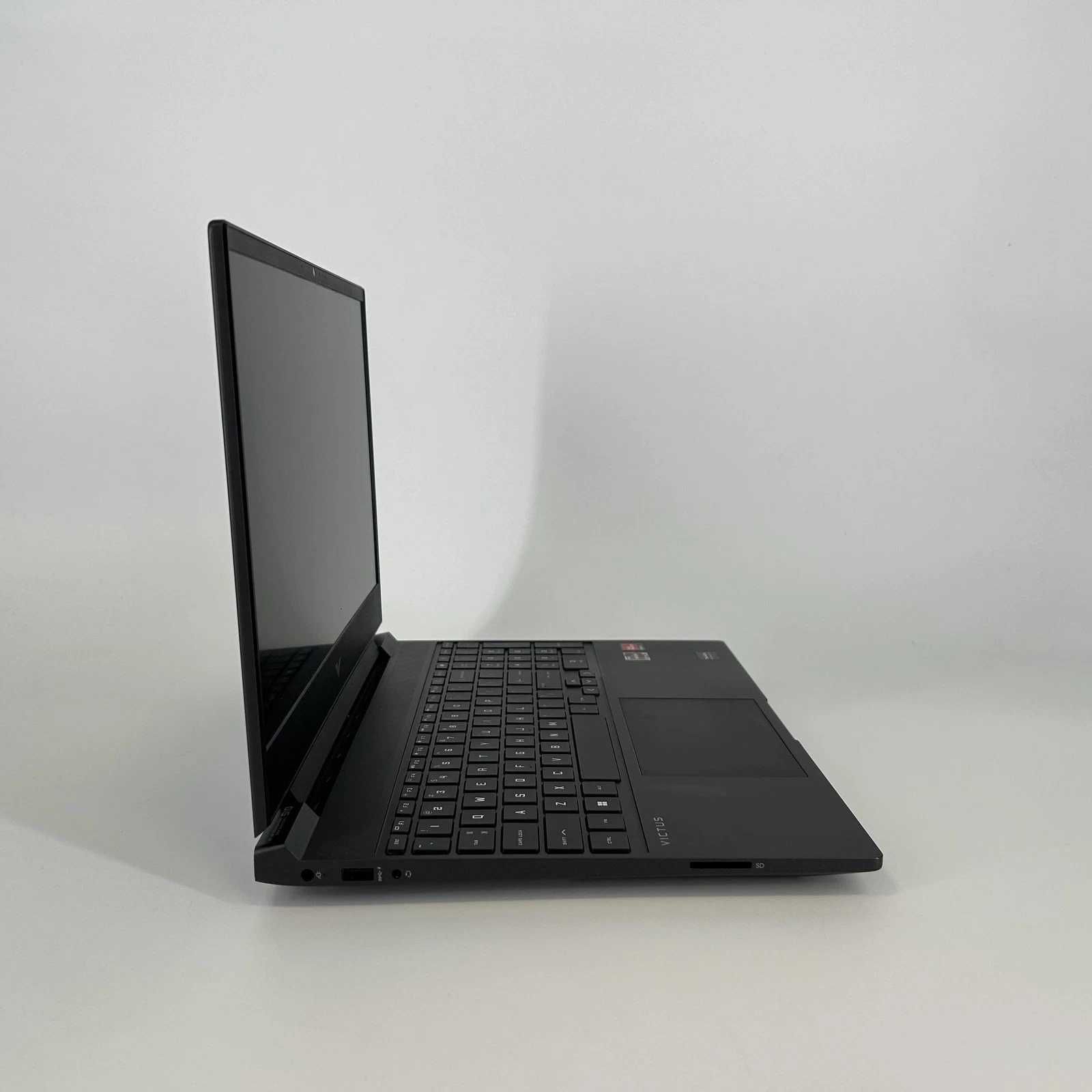 HP Victus 15.6 144Hz Ryzen 5 7535HS 8GB 512GB SSD AMD RX 6550M