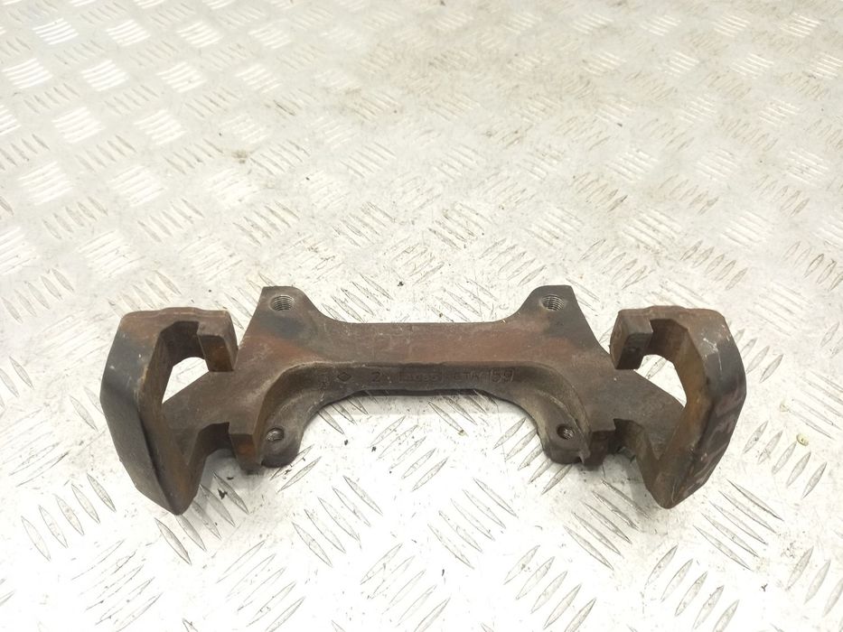 Скоба переднего суппорта 8R0615125 для Audi Q5 2012-2017