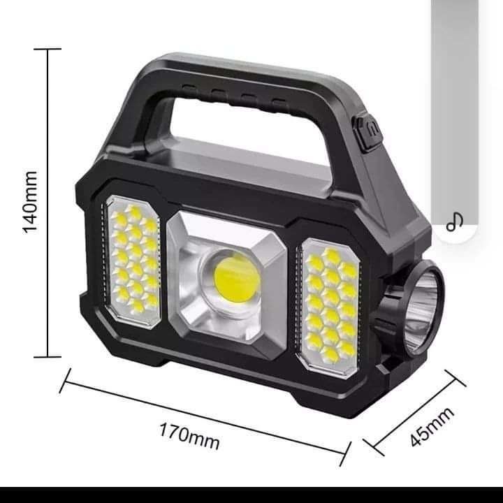 Портативний ліхтар з сонячною панеллю та акумулятором.