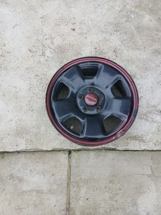 Продаються диски