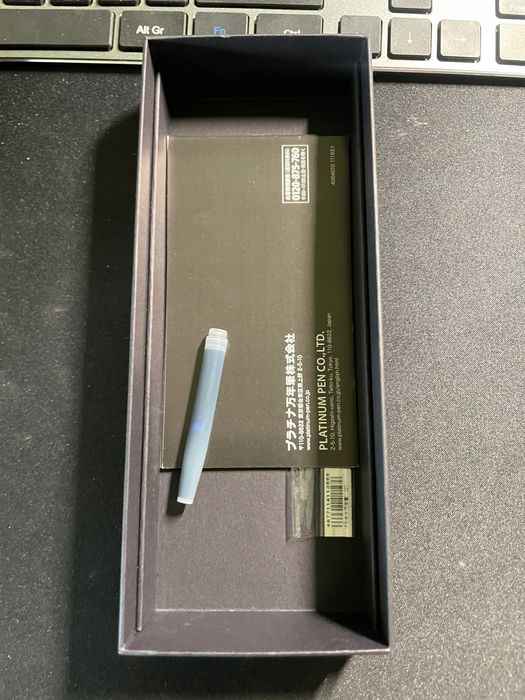Platinum Curidas Pióro wieczne F wysuwane graphite smoke