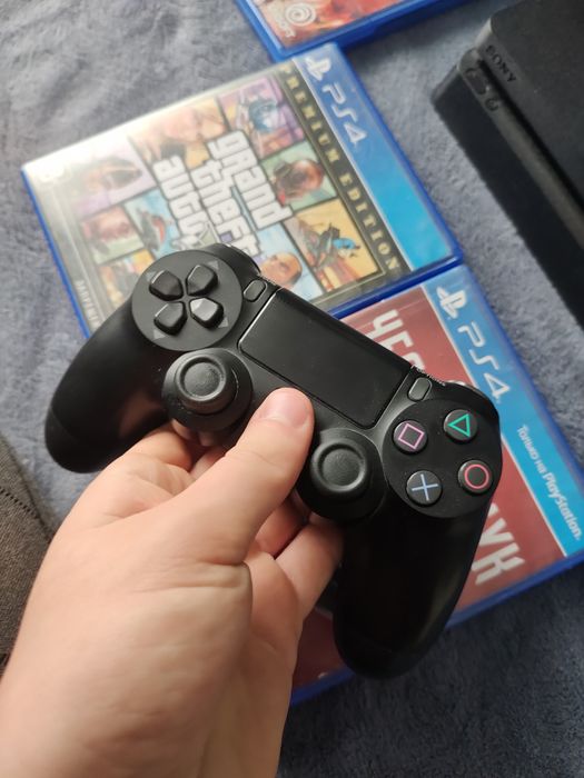 Продам пс 4 слім на 1 ТБ   у ідеальному стані