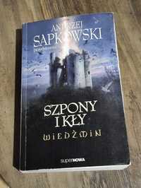 Andrzej Sapkowski Szpony i kły