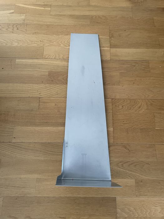 Półka IKEA na książki