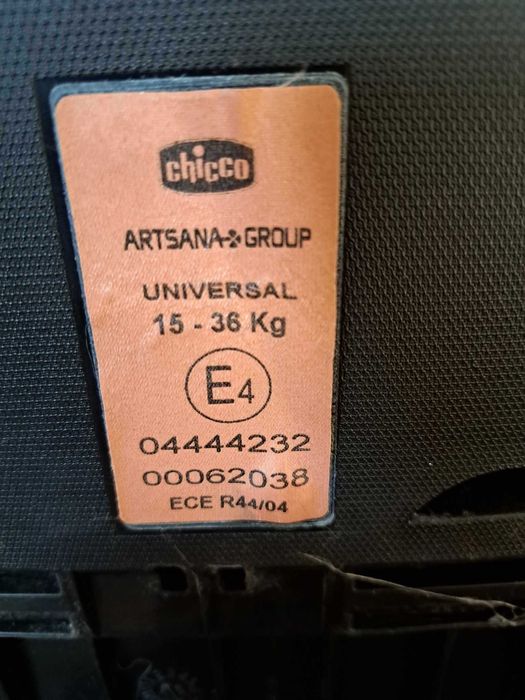 Cadeira Chicco Oasys 2-3 Evo (15-36) kg semi-nova sem isofix