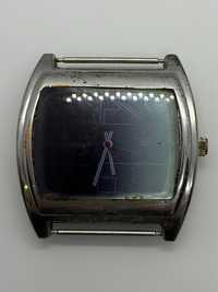 Stary zegarwk Jordan Kerr