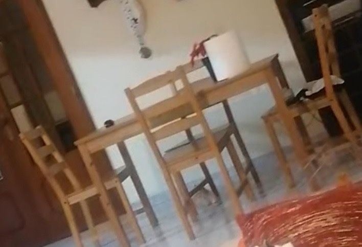 Mesa + 4 cadeiras