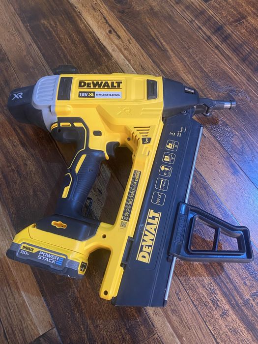 Dewalt DCN 890 оригінальний