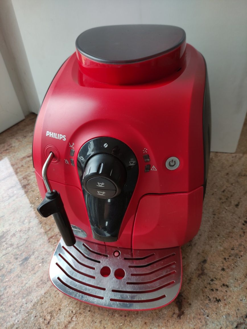 Automatyczny ekspres do kawy Philips 2000 HD8651