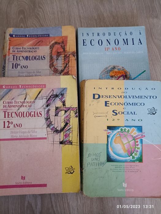 Livros escolares