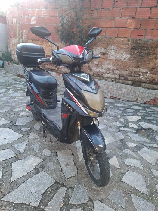 Vendo mota eléctrica