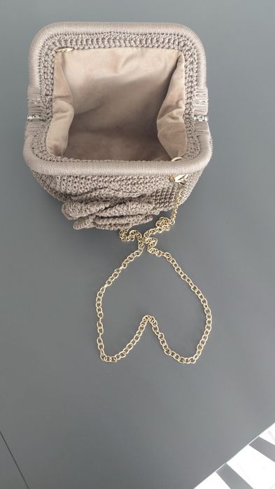 Unikatowa ręcznie robiona torebka handmade w kolorze cappuccino z różą