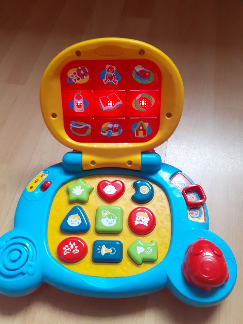 Laptop vtech dla dzieci.