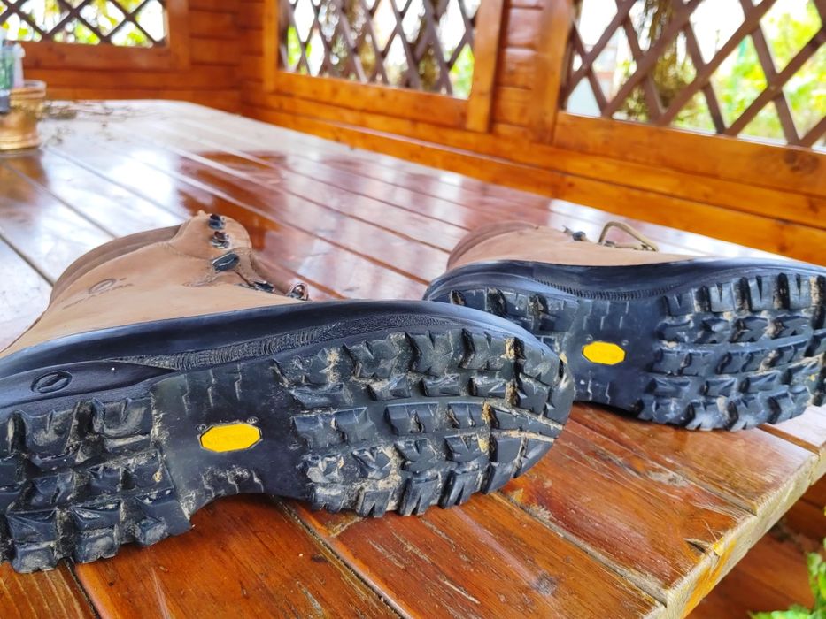 Альпіністські ботінки Scarpa