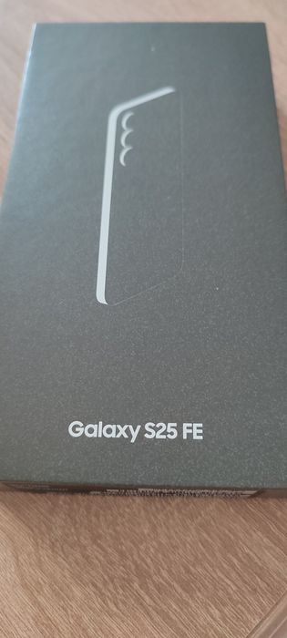 Sprzedam Samsunga Galaxy S25 FE