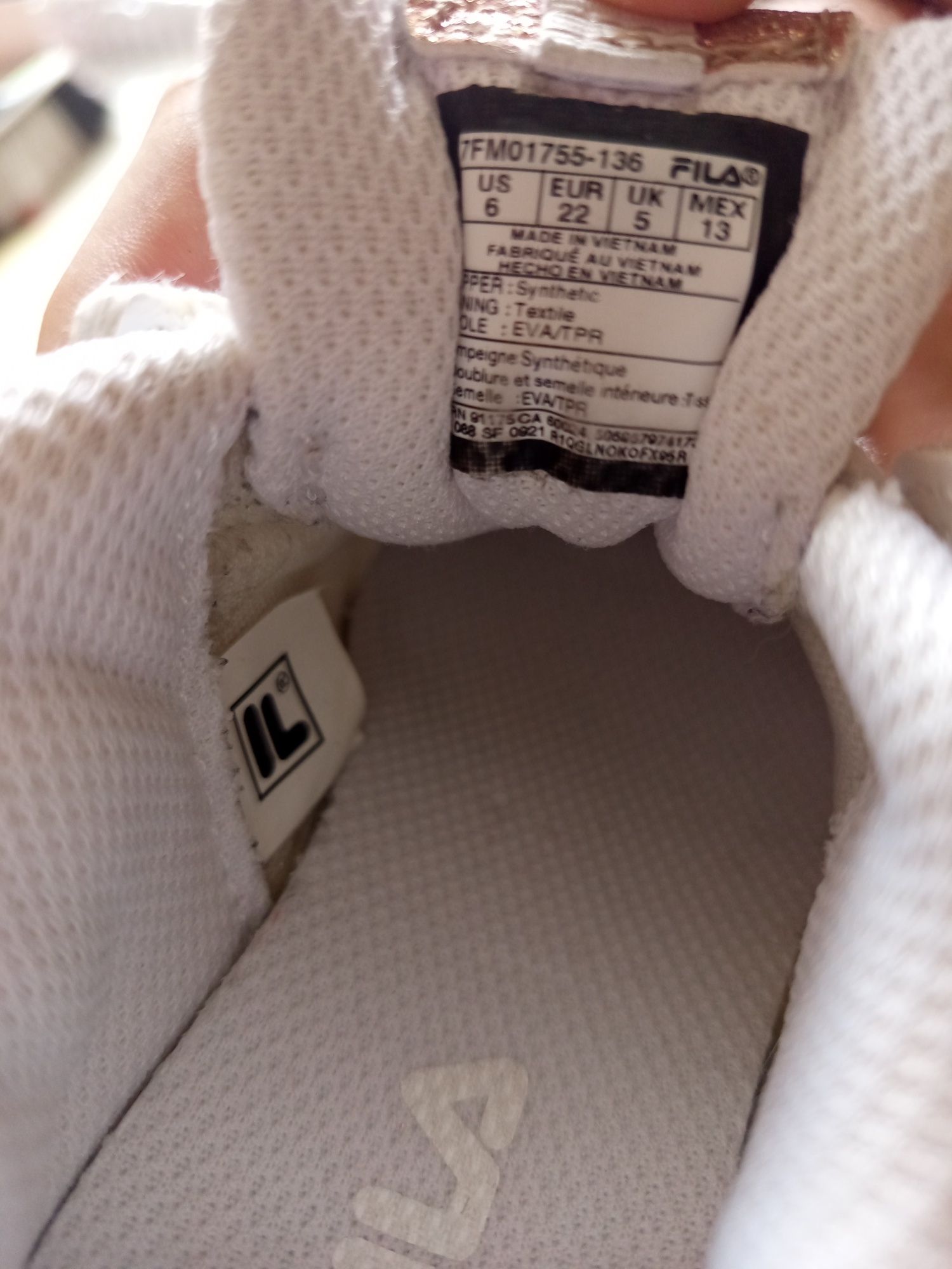 Sapatilhas brancas Fila disruptor, tamanho 22