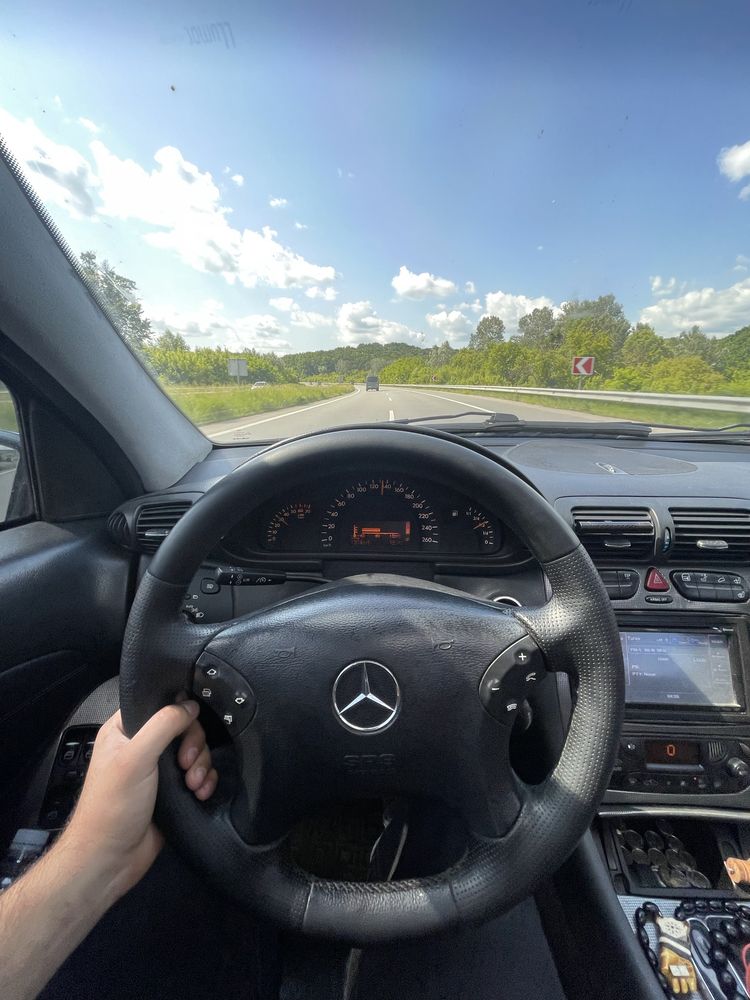 Merecedes w203 m112 3,2.задний привод