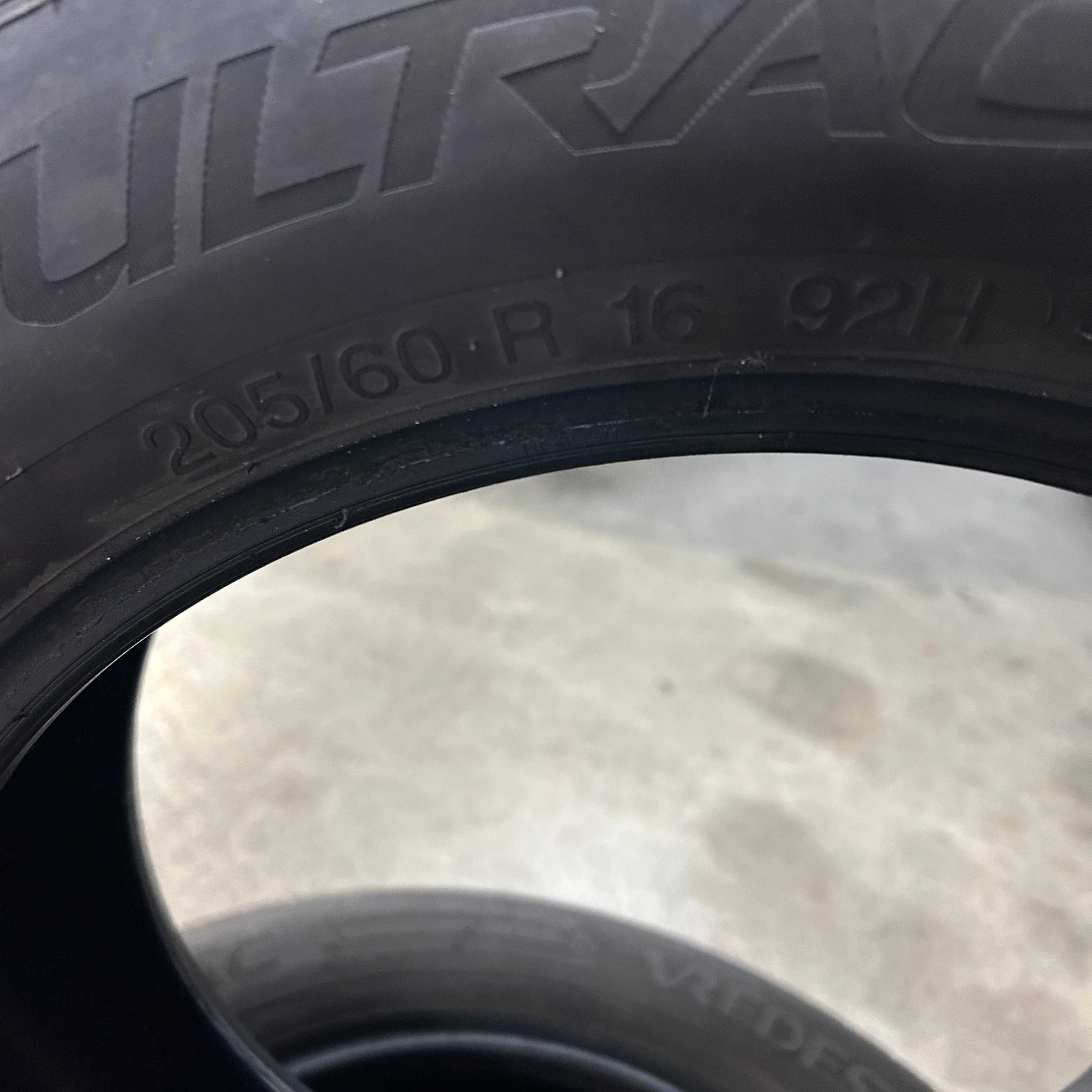 Pneus Vredestein 205/60/R16