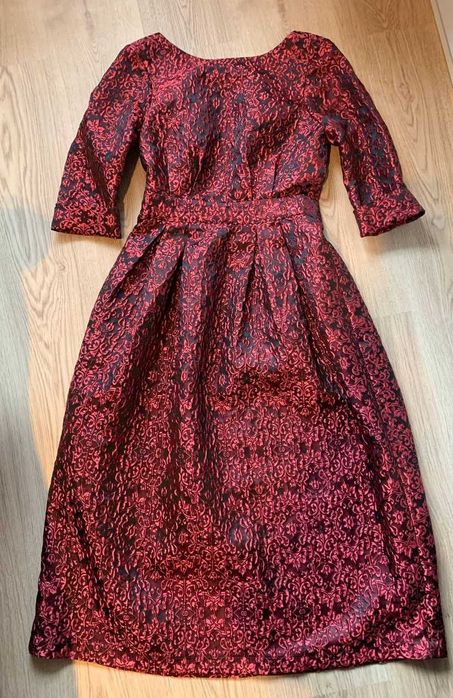 Designerska sukienka Ulyana Sergeenko