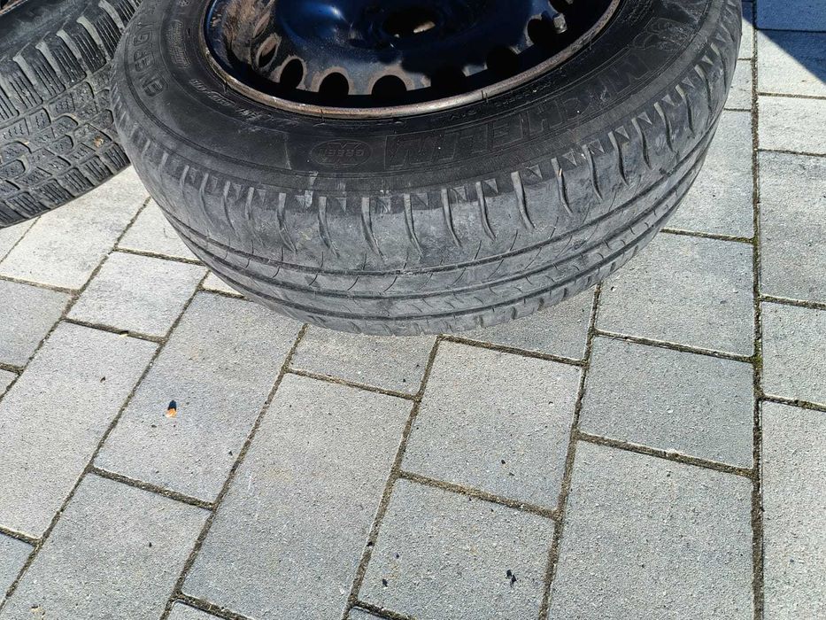 felgi koła 4x100, ET45, otw 60,1 opony 195 65 R 15, Megane i inne auta