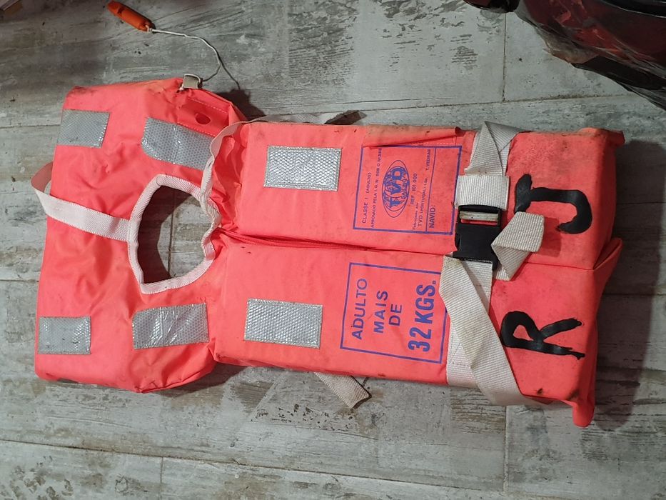 Coletes salvação remos