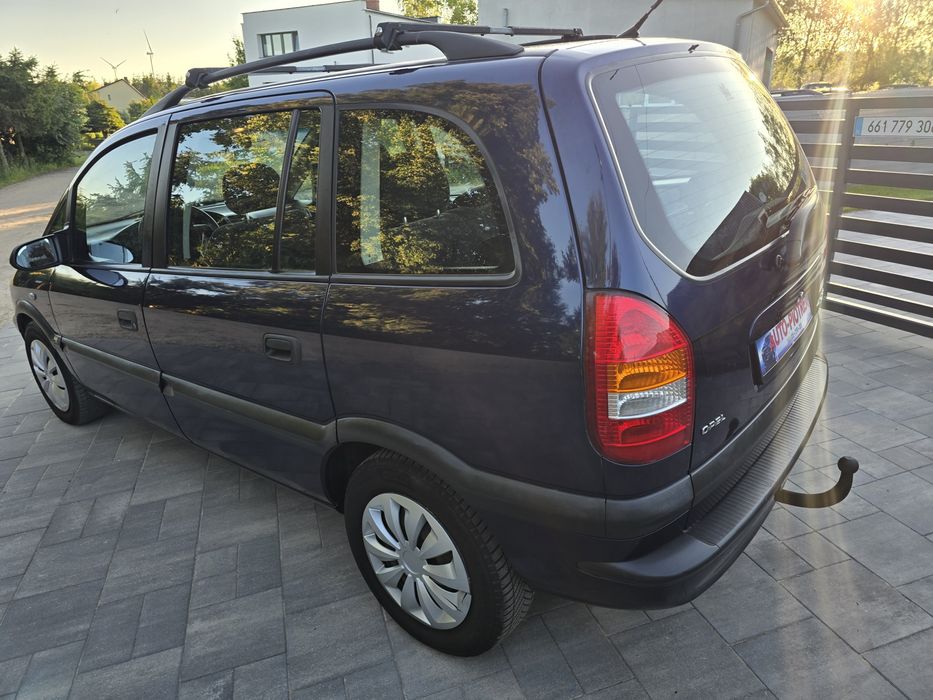 Zafira/Benzynka/7miejsc/Hak/Zarejstrowana