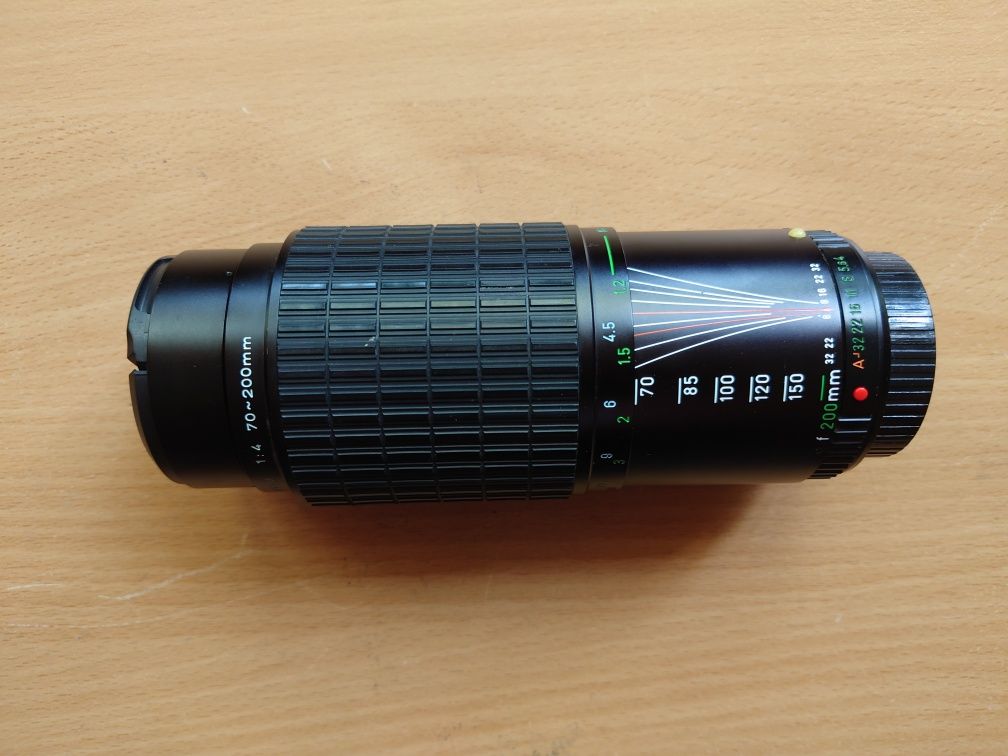 Asahi Pentax Takumar-A zoom 1:4 70-200mm