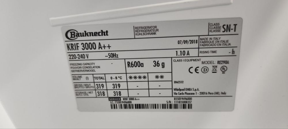 Холодильник під фасад .