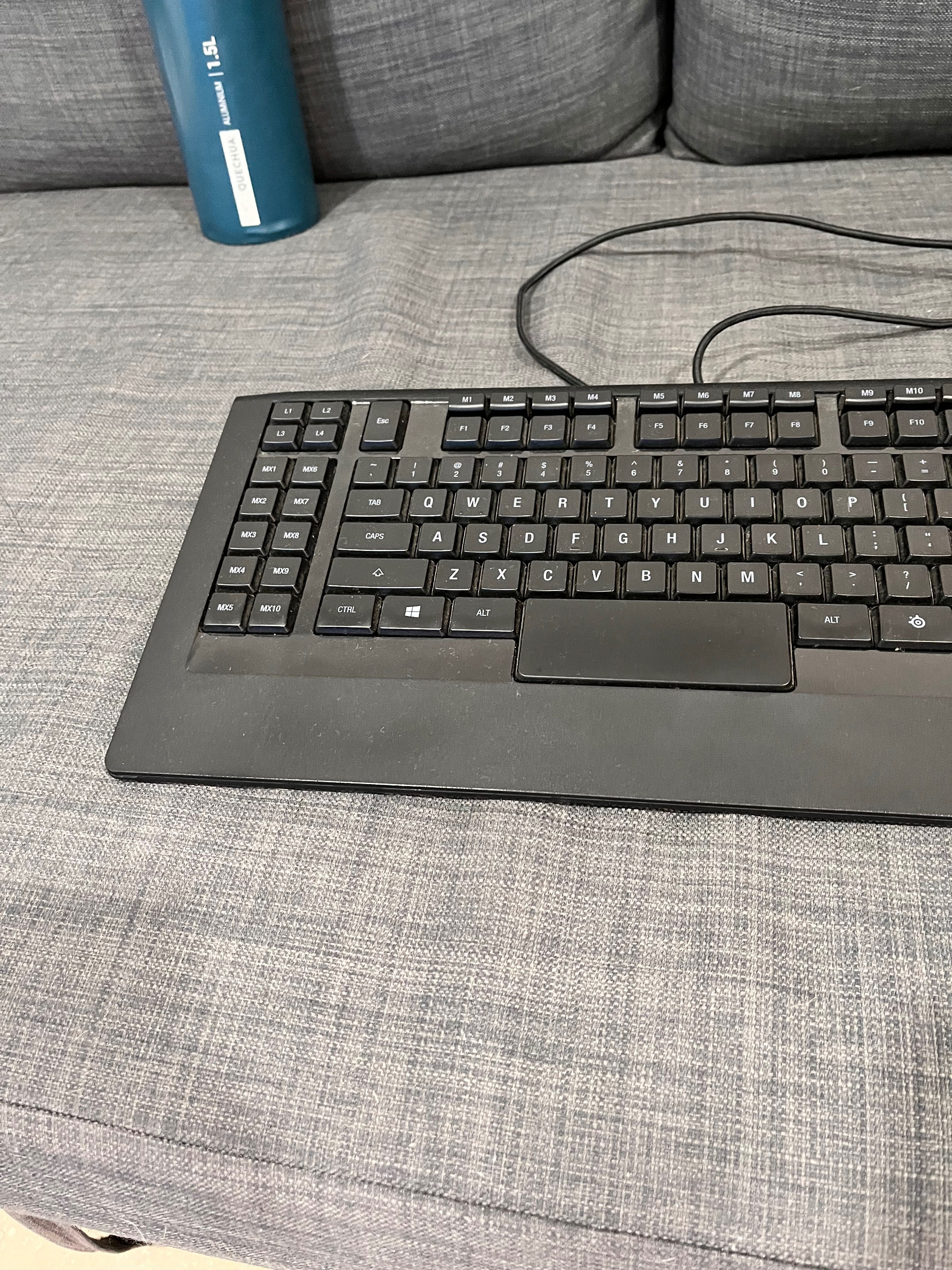 Teclado Steelseries Apec 350 RGB