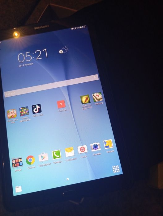 Планшет Samsung Galaxy Tab E