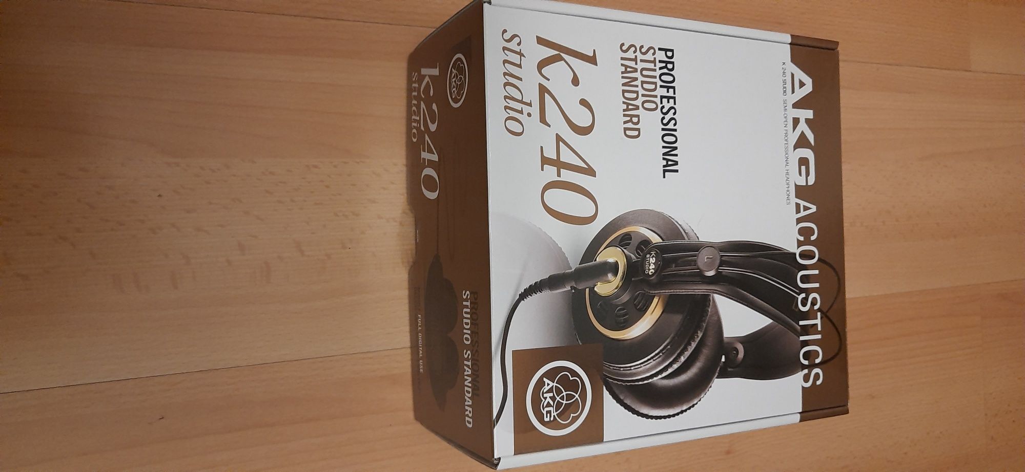 Słuchawki studyjne AKG K 240 Studio