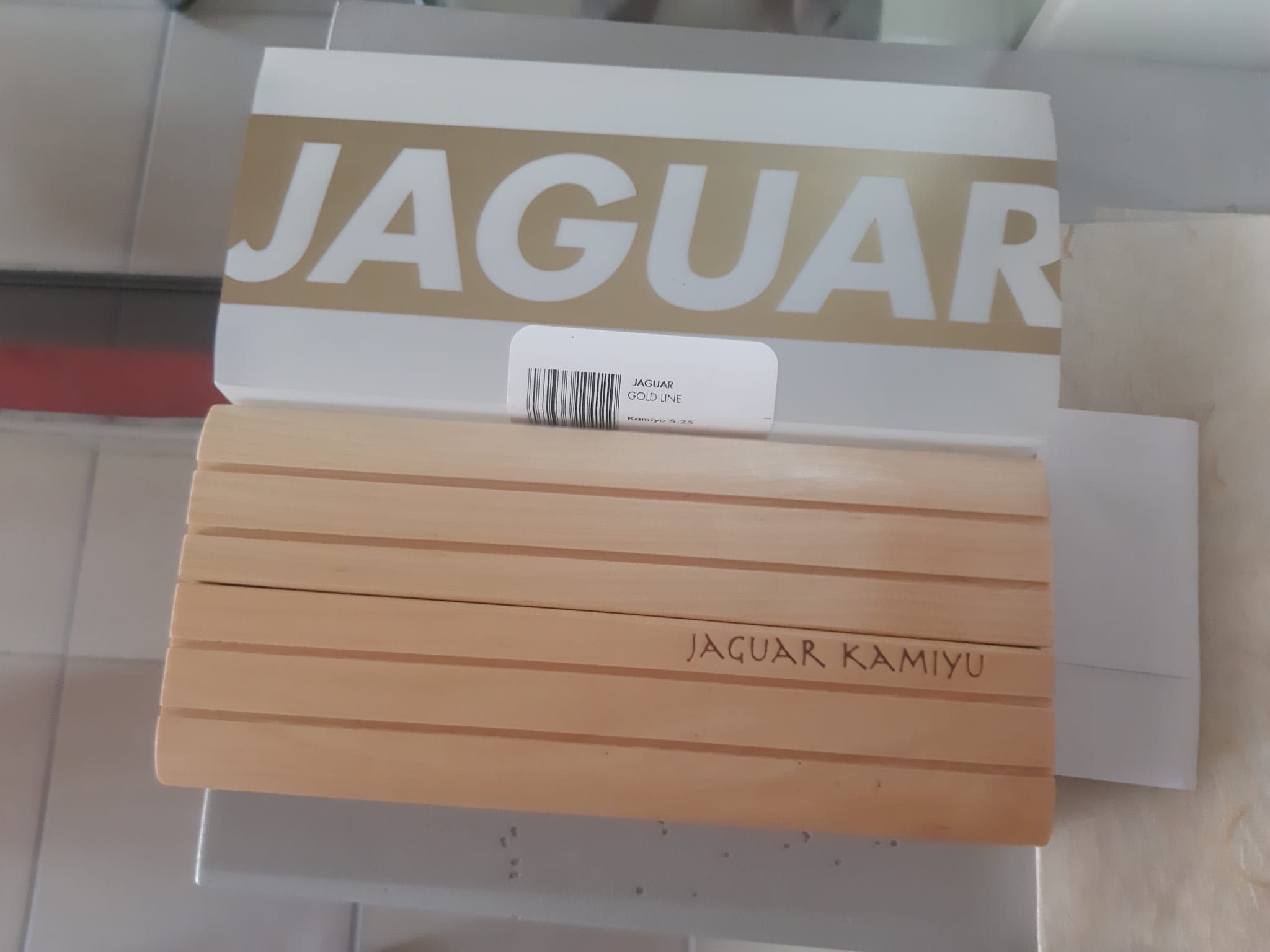 Tesoura Cabeleireiro Jaguar Kamiyu