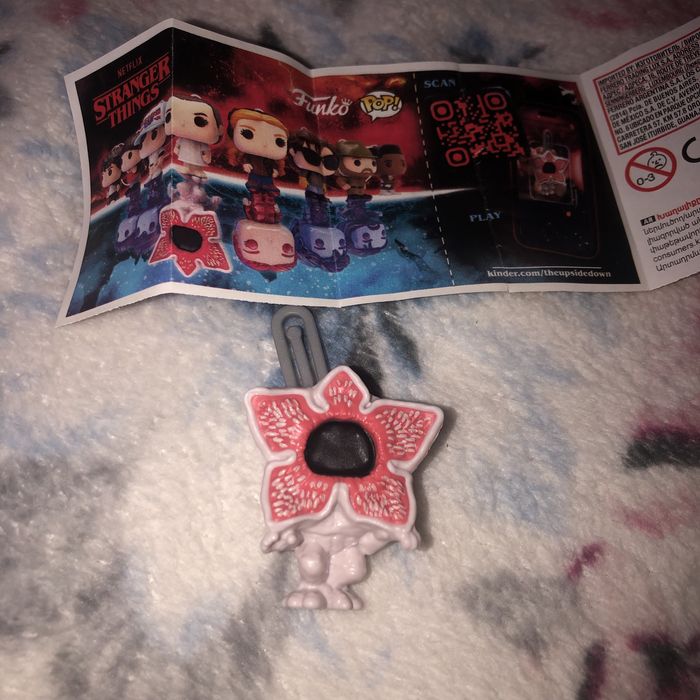 Kinder дивні дива  демонгоргон stranger things funko pop
